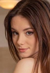 Leadoll77, femme coquine de 21 ans - Ille-et-Vilaine