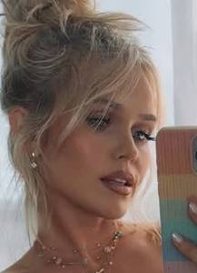 Femme célibataire 26 ans à Melun