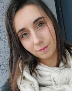 Femme célibataire 31 ans à Arras