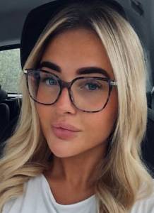 Femme célibataire 26 ans à Nice