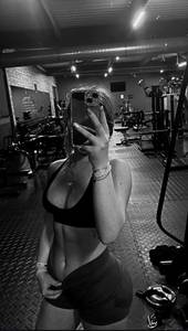 Lou, femme coquine de 20 ans - Paris