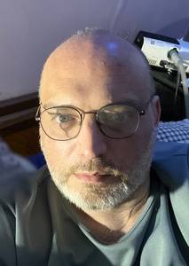 Photo du profil Jeffrey, 45 ans à Courbevoie