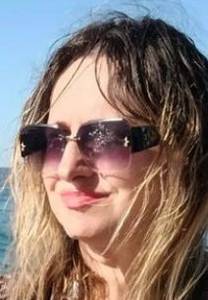 Femme célibataire 27 ans à Paris-3e