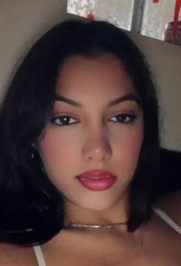 rencontre avec Mona