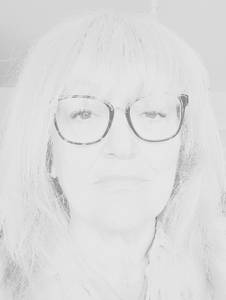 Femme célibataire 69 ans à Saint-Brieuc
