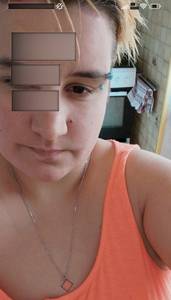 Femme célibataire 25 ans à Puy-en-Velay