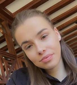 Femme célibataire 24 ans à Epinal