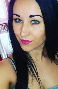 Femme célibataire 32 ans à Paris