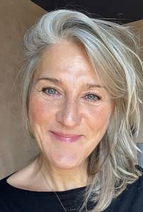 Femme célibataire 56 ans à Paris-5e