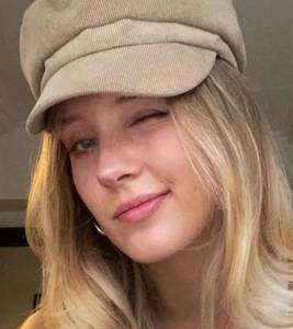 Alimanrou, femme coquine de 23 ans - Rh�ne