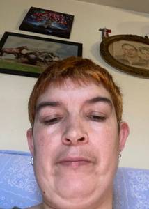 Femme célibataire 42 ans à Reims