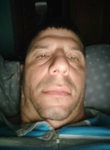 Tu veux prendre contact? célibataire 43 ans