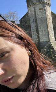 Femme célibataire 32 ans à Versailles