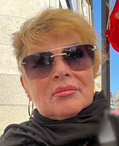 Femme célibataire 55 ans à Paris