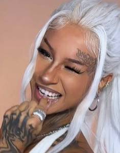 Jeniffersousa, femme coquine de 18 ans - S�o Paulo
