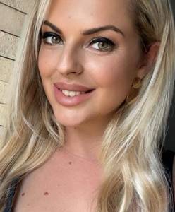 Femme coquine  de 33ans à lyon