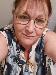 Femme célibataire 62 ans à Perigneux