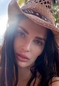 Romainegeorgi, femme coquine de 26 ans - Madrid