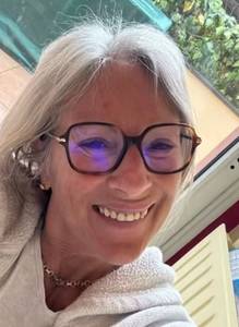 Femme célibataire 58 ans à Montreux