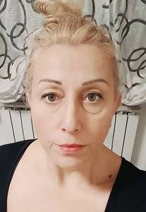 Femme célibataire 45 ans à Dijon