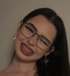 GoddesLaura04, femme coquine de 18 ans - Chorzw