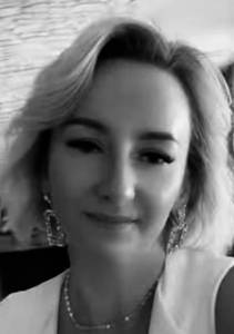 Femme célibataire 45 ans à Perigneux