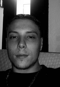 Photo du profil Dwight, 23 ans à La Mure