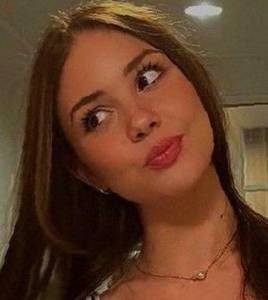 Louna, femme coquine de 18 ans - Ari�ge