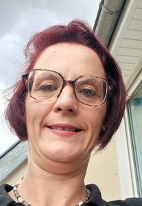 Femme célibataire 44 ans à Neuchatel